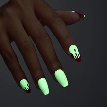 KISS Voguish Fantasy Glow in the Dark Nails, 93313 FV01HXY11 Vampire Bite - A1 Great Deals - Kiss Nail Products - 731509933130