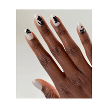Olive & June Instant Mani Halloween Press - on Nails, Black Cat - A1 Great Deals - Olive & June - 810116249565